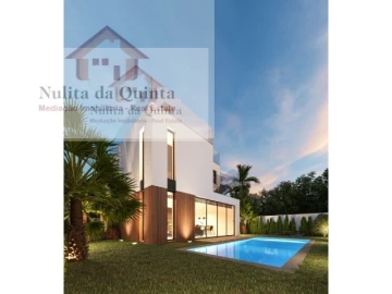 Moradia T3 para Venda em Albufeira e Olhos de Água