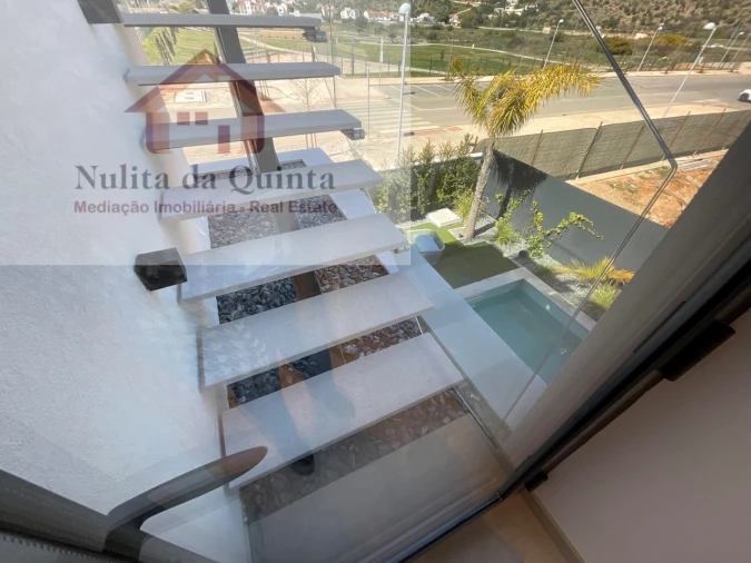 Moradia T3 para Venda em Albufeira e Olhos de Água Foto 26