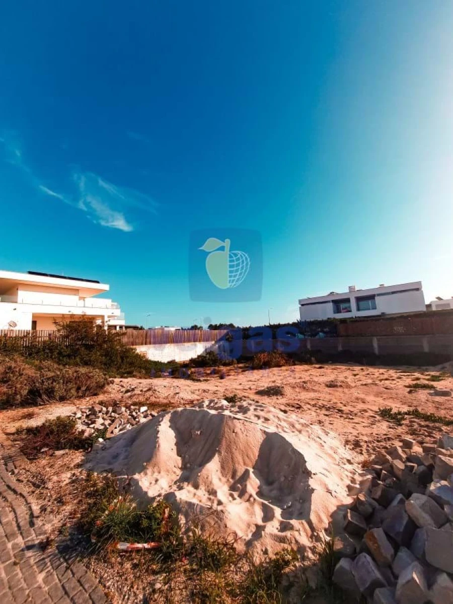 Terreno para Venda em Pataias e Martingança Foto 2