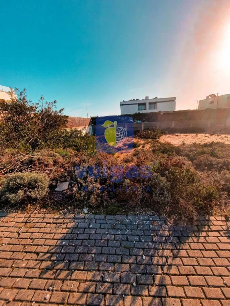 Terreno para Venda em Pataias e Martingança Foto 1