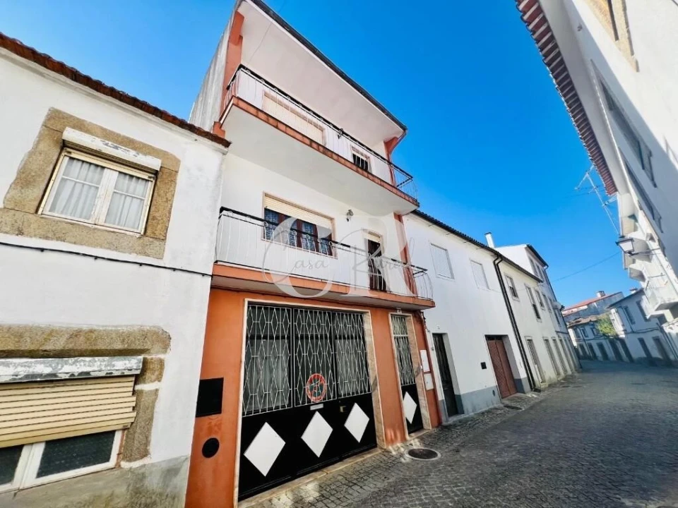 Moradia T3 para Venda em Pedrogão Grande Foto 1