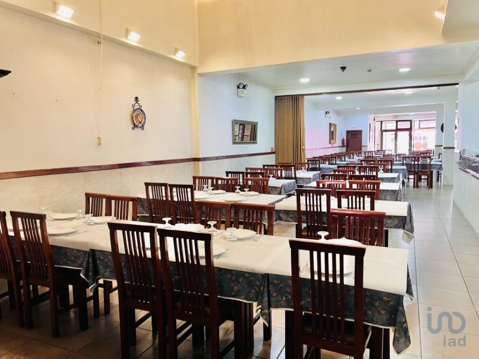 Negócio para Venda em Almeirim Foto 3