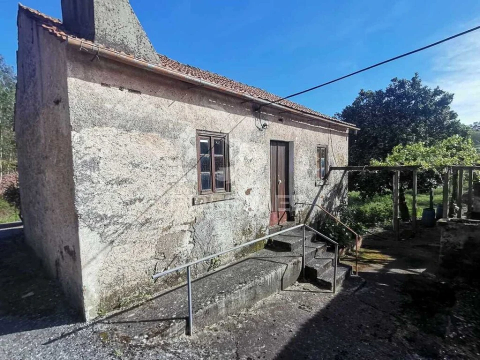 Moradia T3 para Venda em Beco Foto 3