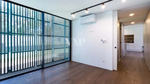 Moradia T4 para Venda em Quarteira