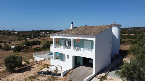 Moradia T4 para Venda em Lagos (São Sebastião e Santa Maria)