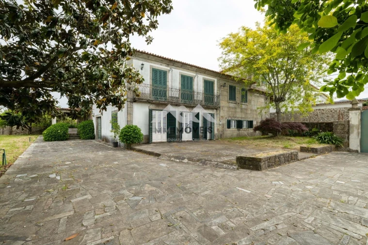 Quinta T9 para Venda em Carreira e Refojos de Riba de Ave Foto 9