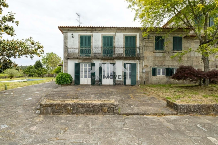 Quinta T9 para Venda em Carreira e Refojos de Riba de Ave Foto 10