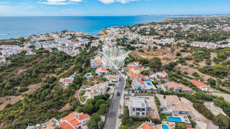 Moradia T4 para Venda em Lagoa e Carvoeiro Foto 45