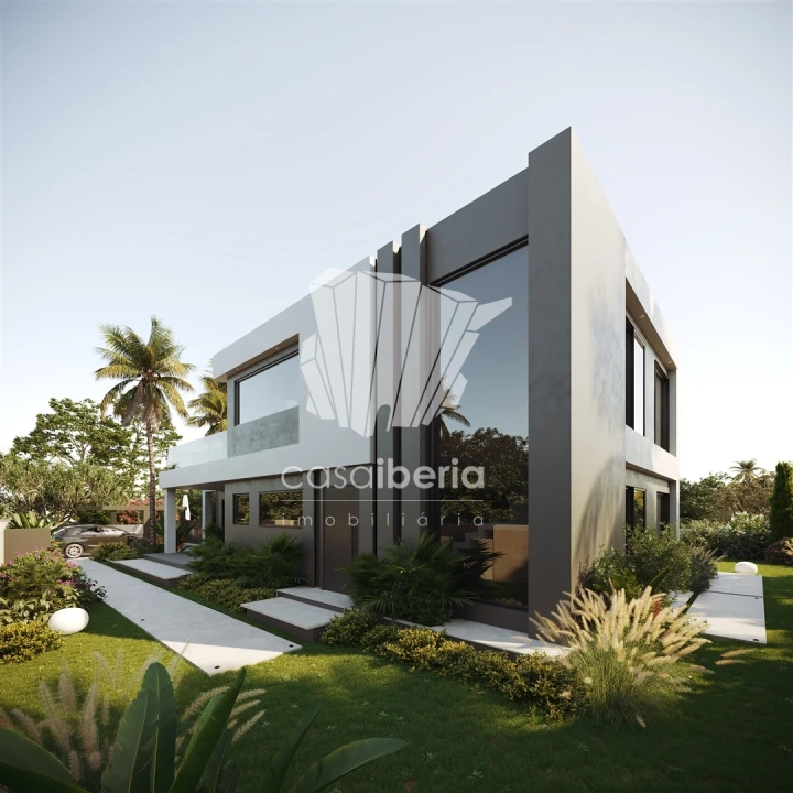 Moradia T4 para Venda em Lagoa e Carvoeiro Foto 1