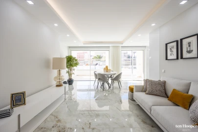 Apartamento T2 para Venda em Lagos (São Sebastião e Santa Maria)