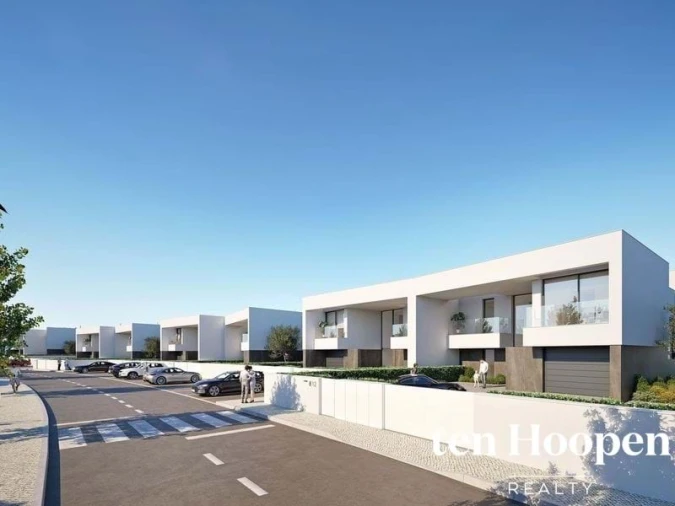 Moradia T4 para Venda em Lagos (São Sebastião e Santa Maria) Foto 8