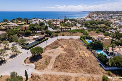 Terreno para Venda em Lagos (São Sebastião e Santa Maria)