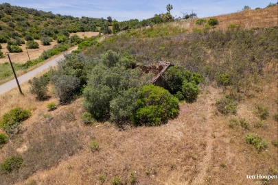 Terreno para Venda em Lagos (São Sebastião e Santa Maria)