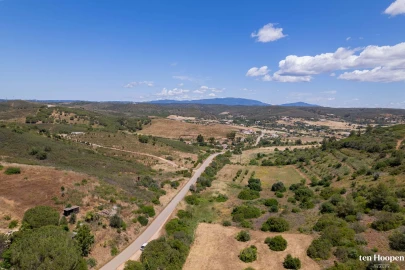Terreno para Venda em Lagos (São Sebastião e Santa Maria)
