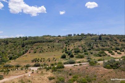 Terreno para Venda em Lagos (São Sebastião e Santa Maria)