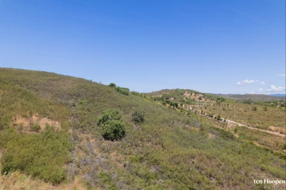 Terreno para Venda em Lagos (São Sebastião e Santa Maria)