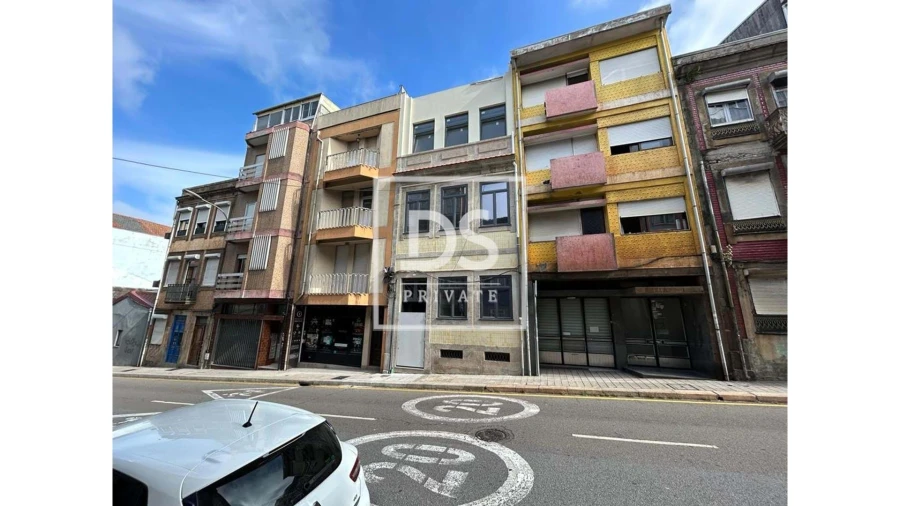 Apartamento T1 para Venda em Cedofeita, Santo Ildefonso, Sé, Miragaia, São Nicolau e Vitória Foto 1