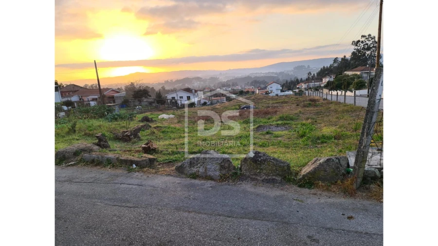 Terreno para Venda em Bustelo Foto 5