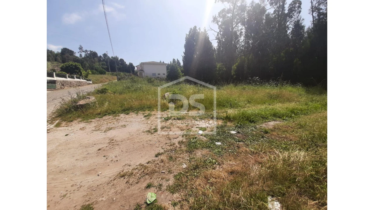 Terreno para Venda em Bustelo Foto 17