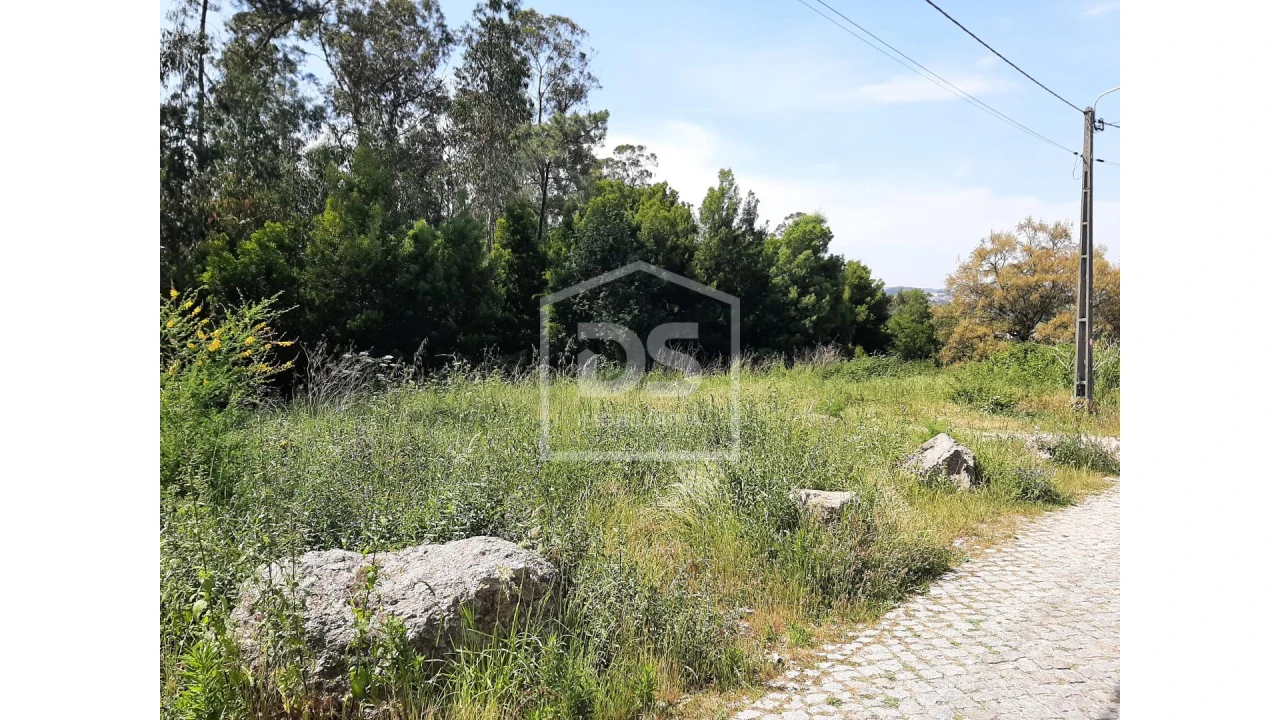 Terreno para Venda em Bustelo Foto 20