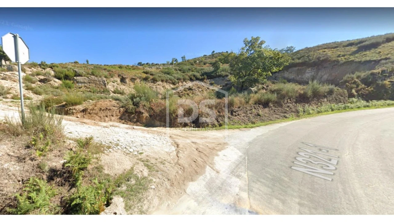 Terreno para Venda em Soalhães Foto 5