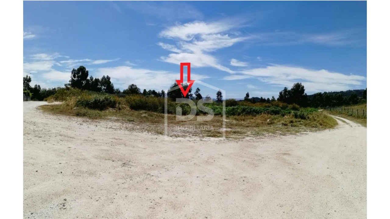 Terreno para Venda em Vila Boa de Quires e Maureles Foto 2