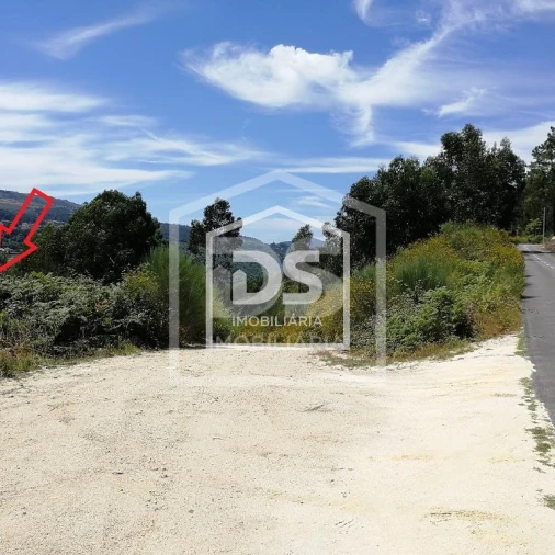 Terreno para Venda em Vila Boa de Quires e Maureles Foto 4