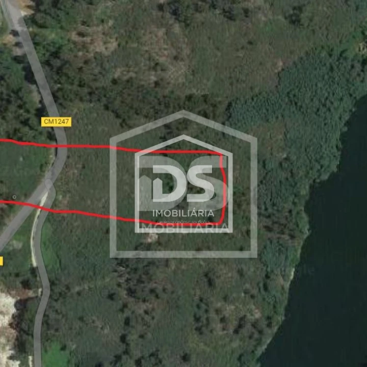 Terreno para Venda em Vila Boa de Quires e Maureles Foto 9