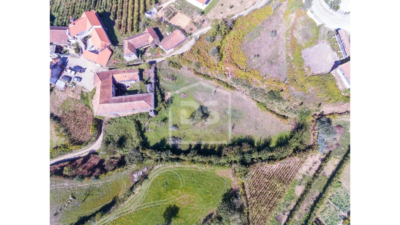 Moradia T2 para Venda em Real Foto 4