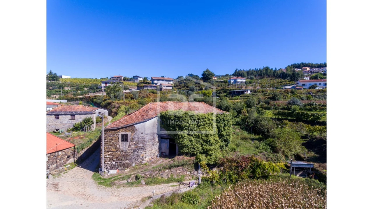 Moradia T2 para Venda em Real Foto 9