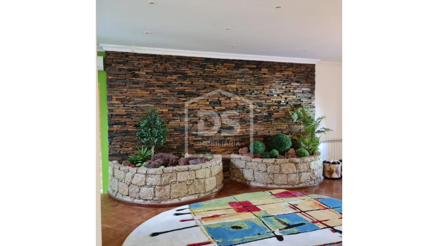 Moradia T4 para Venda em Sobrado e Bairros Foto 8