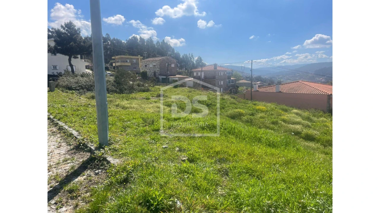 Terreno para Venda em Alpendorada, Várzea e Torrão Foto 4