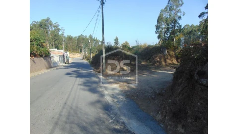 Terreno para Venda em Argoncilhe