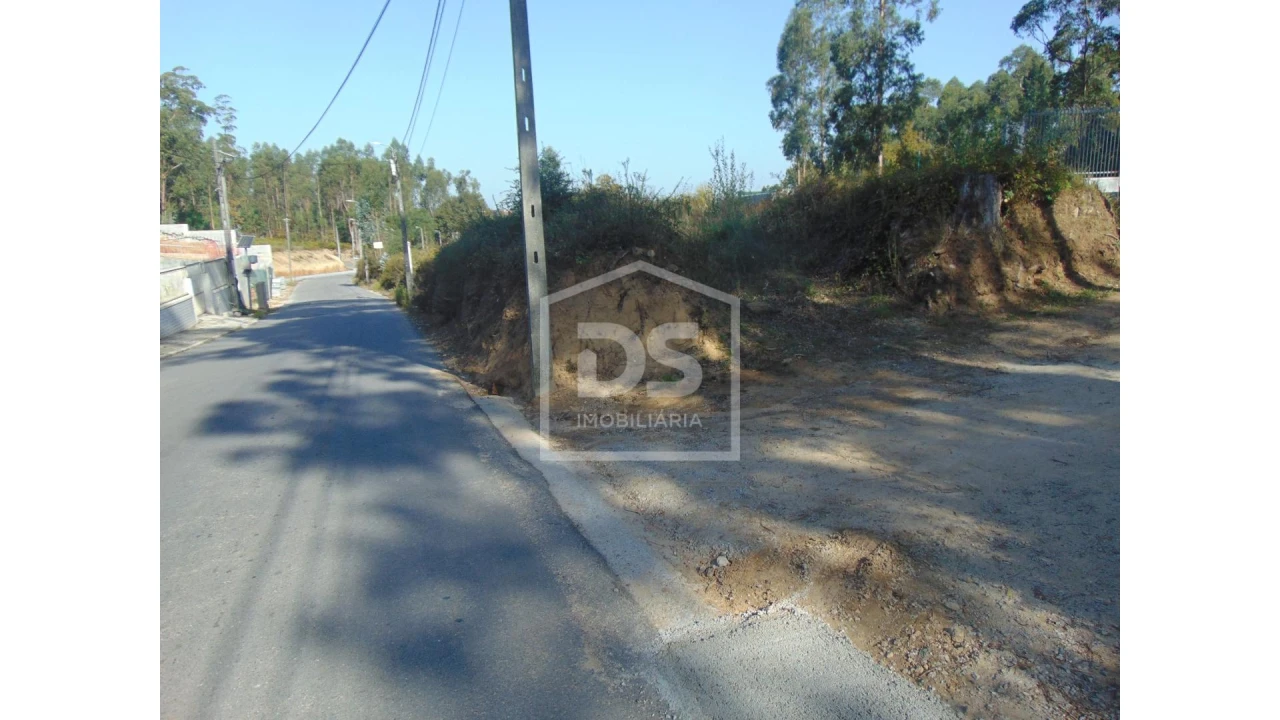 Terreno para Venda em Argoncilhe Foto 19