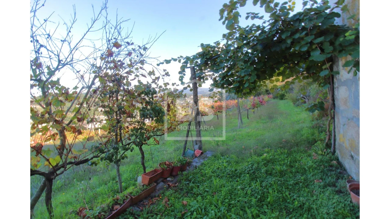 Quinta T2 para Venda em Fornos Foto 17