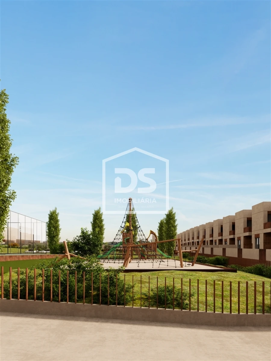 Moradia T3 para Venda em Castêlo da Maia Foto 3