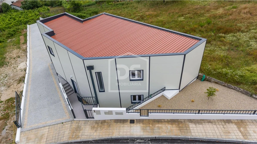 Moradia T6 para Venda em Silvares, Pias, Nogueira e Alvarenga Foto 3