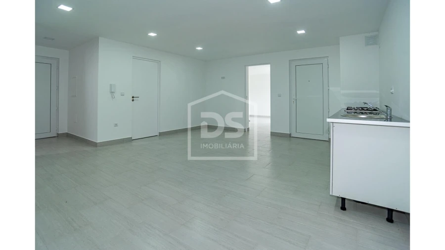 Moradia T6 para Venda em Silvares, Pias, Nogueira e Alvarenga Foto 6