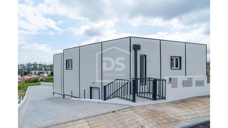 Moradia T6 para Venda em Silvares, Pias, Nogueira e Alvarenga Foto 2