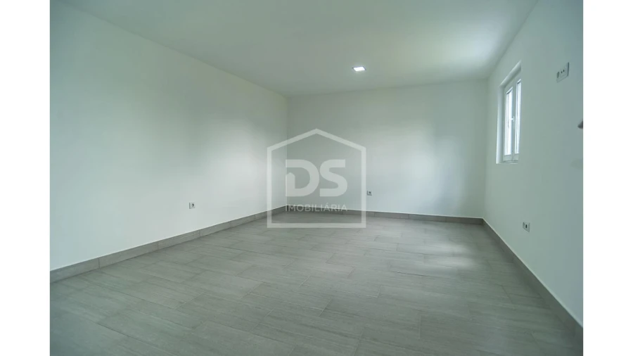 Moradia T6 para Venda em Silvares, Pias, Nogueira e Alvarenga Foto 19