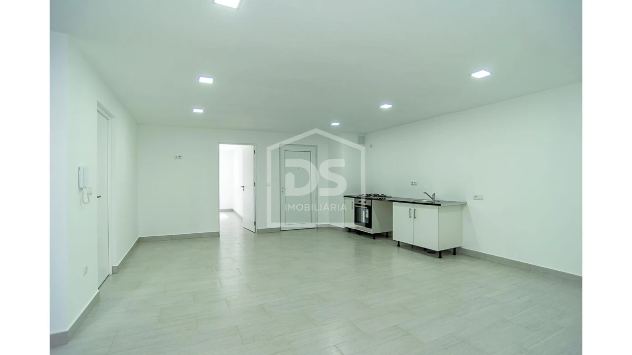 Moradia T6 para Venda em Silvares, Pias, Nogueira e Alvarenga Foto 7