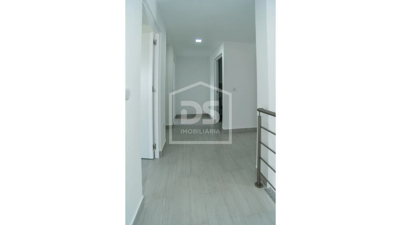 Moradia T6 para Venda em Silvares, Pias, Nogueira e Alvarenga Foto 18