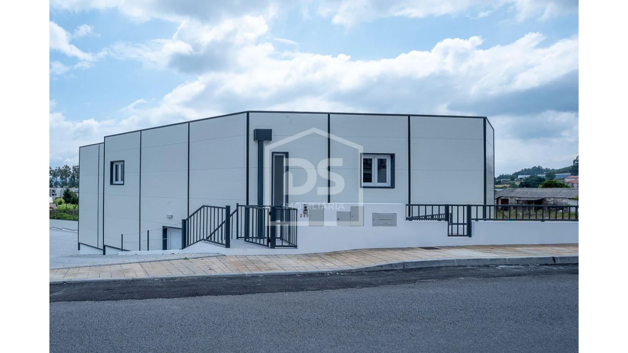 Moradia T6 para Venda em Silvares, Pias, Nogueira e Alvarenga Foto 1