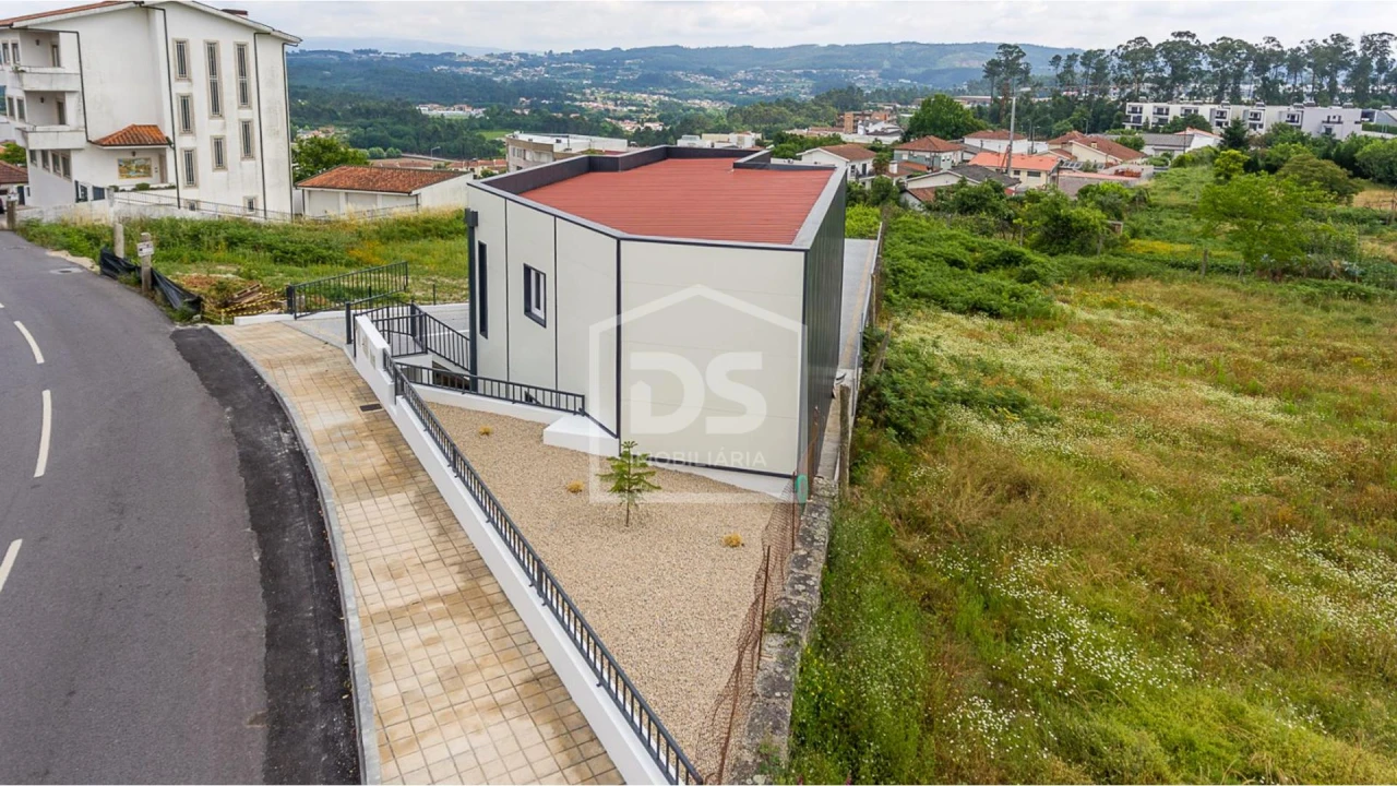 Moradia T6 para Venda em Silvares, Pias, Nogueira e Alvarenga Foto 23