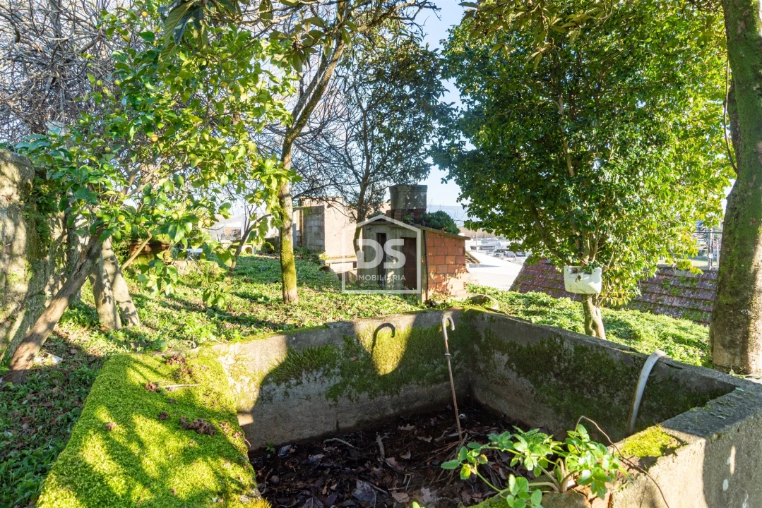 Moradia T0 para Venda em Recezinhos (São Mamede) Foto 9