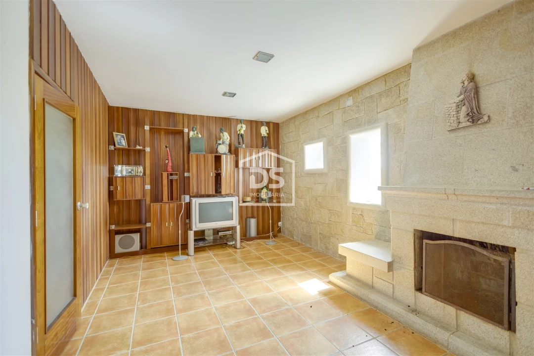 Quinta T4 para Venda em Valega Foto 7