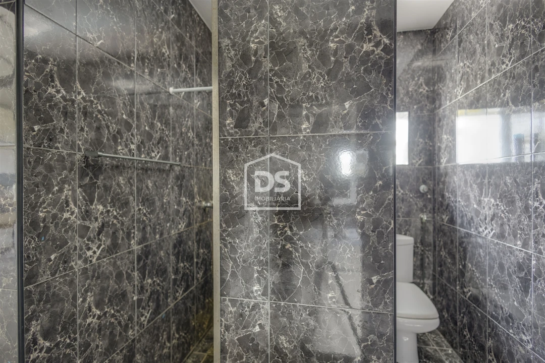 Quinta T4 para Venda em Valega Foto 27