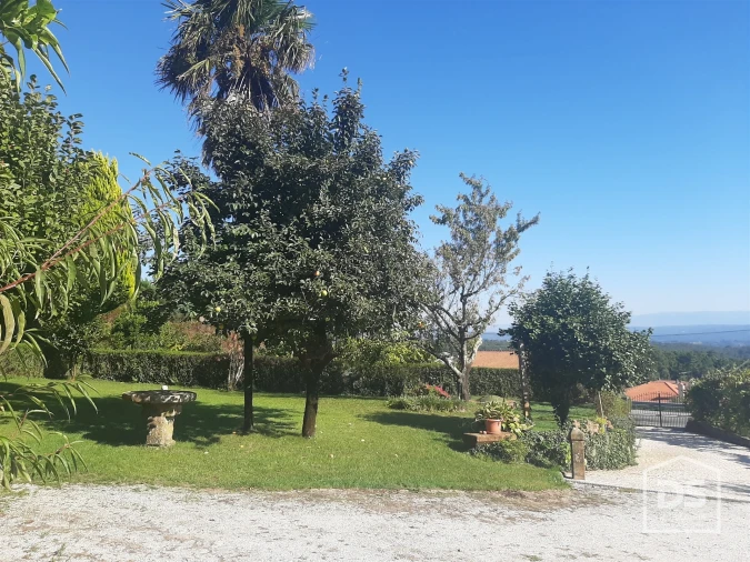 Quinta T0 para Venda em Cavernães Foto 6