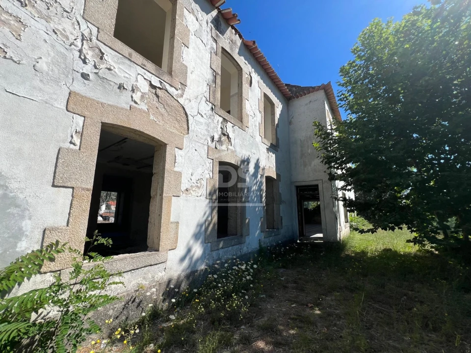 Quinta T0 para Venda em Nelas Foto 20