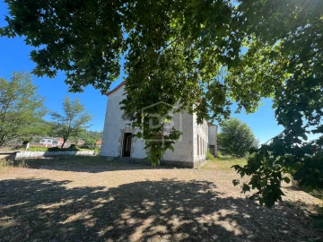 Quinta T0 para Venda em Nelas
